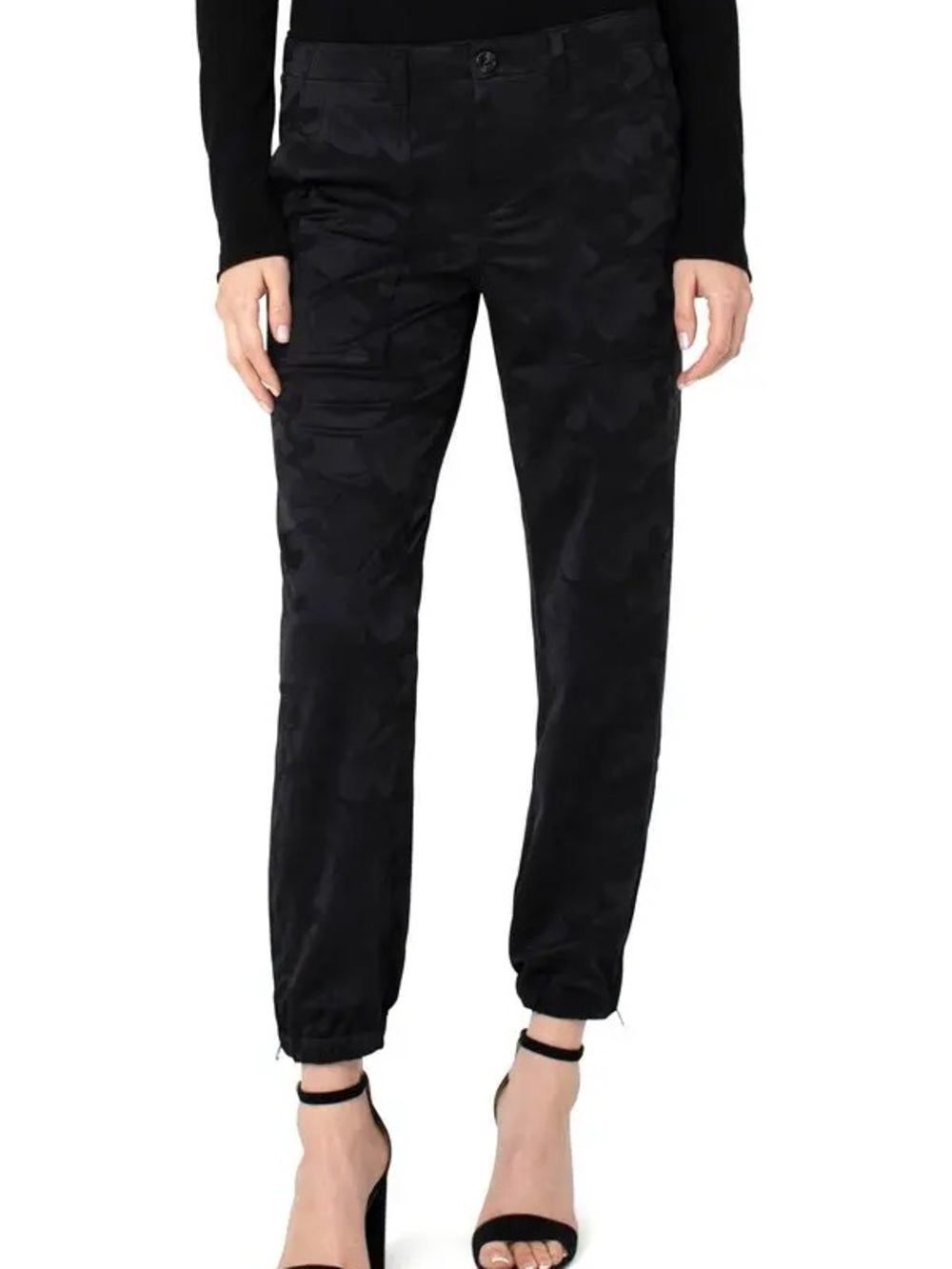 Liverpool Los Angeles Crop Utility Jogger Pants Black Camo Size 10/30